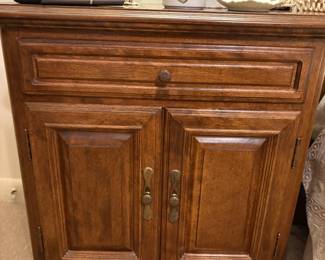 Ethan Allen Bed Side Table