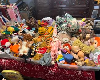 Vintage Dolls & Stuffed Animals