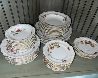 Royal Heidelberg Winterling Rose Brier embossed scroll China Set