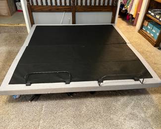 Adjustable Bed 