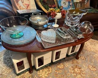 Coffee table , Crystal, Glass, Ect