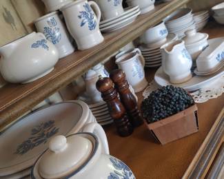 York town pieces priced separately.  