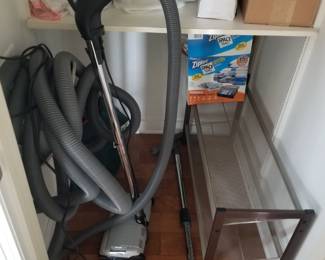 Central vac