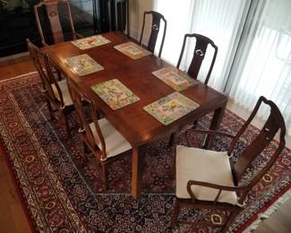 Dining set by Henredon seats 6; oriental rug