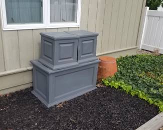 Plastic planters