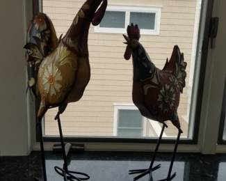 Metal roosters