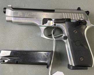 Lot 34 – Arminius HW3 Pistol