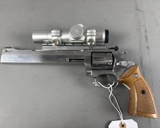 Lot 28 – Taurus Pistol