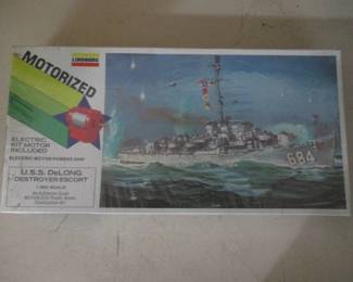 Lindberg U.S.S. Delong Destroyer Motorized Model