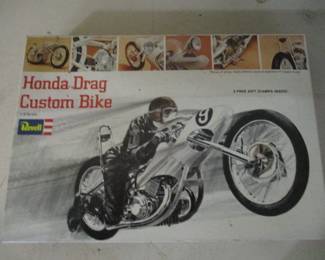 Revell Honda Drag Bike Model