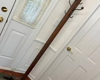 59 Vintage Coat Rackmin