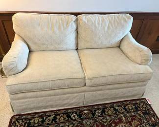 59 Ethan Allen Upholstered Setteemin