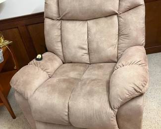 59 XL Power Lift Reclinermin