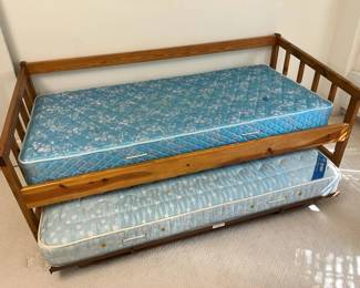 59 Knotty Pine Twin Daybedmin