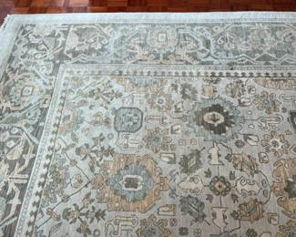 59 Obeetee Classics Vasanti Dragon 8 X 10 Handmade Wool Pile Carpet Detailmin