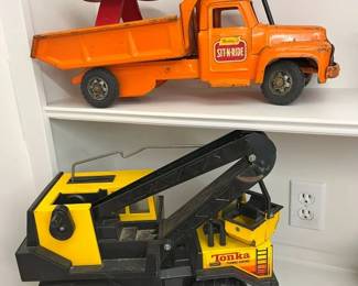 59 Vintage Pressed Steel Toy Trucksmin