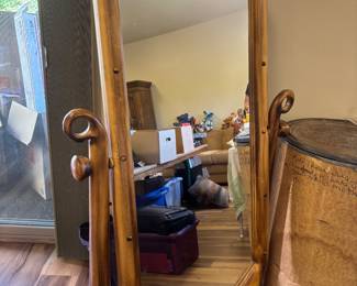 Real Nice Standing Dressing Mirror