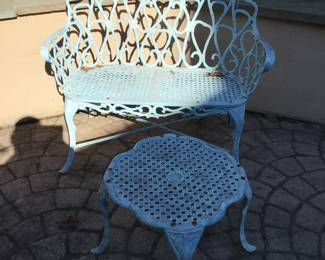 Outside settee n table