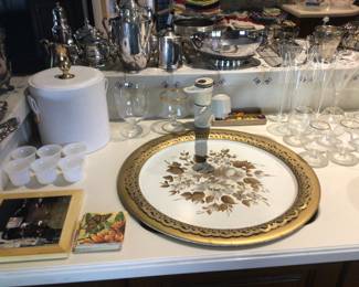 Kitchenware, trays