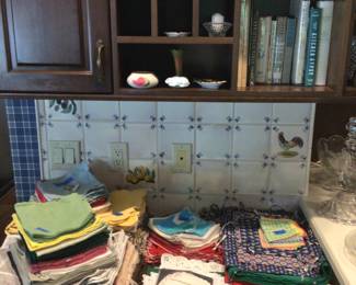 Books, placemats, napkins