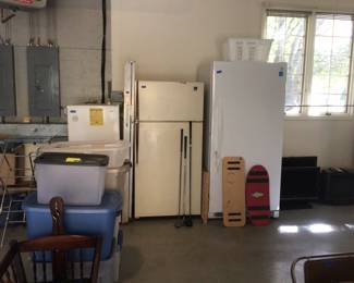 Fridges, golf clubs, aluminum ladder & TV’s
