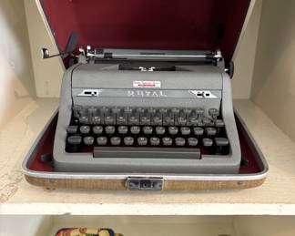 Royal vintage typewriter