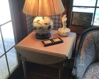 Drop leaf square table 22”x22”x26”H with the leaves down, lamp