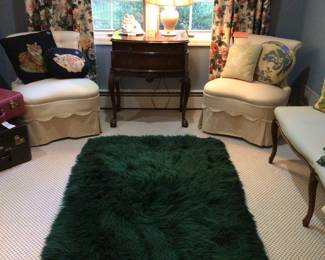 Faux rabbit area rug