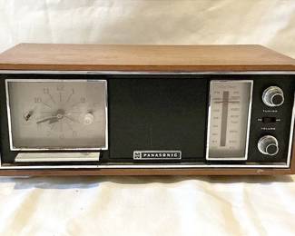 Vintage Panasonic Clock Radio 