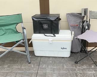 Folding Chairs 2 Coolers 