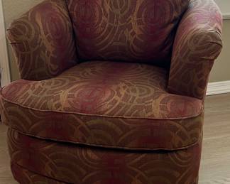 Swivel Arm Chair 
