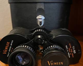 Vintage Viewlux Binoculars w Case