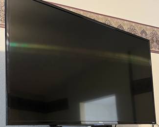 TLC Roku TV 48" 
