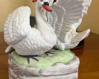 Swan Music Box
