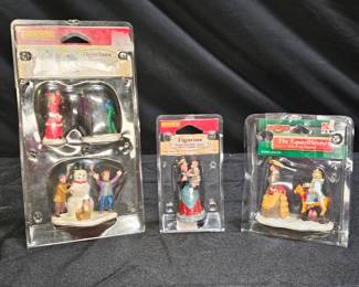 3 Lemax Winter/Christmas Village Figurines