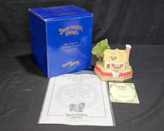 1994 David Winter Sweet Heart Haven Premier LE
