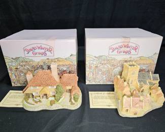 2 David Winter Cotswold Village & Kent Cottage
