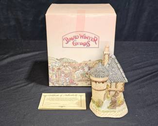 1988 David Winter Cottages Gatekeeper's