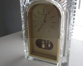 Vintage Crystal Seiko Quartz Desk Clock