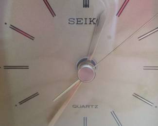 Vintage Crystal Seiko Quartz Desk Clock