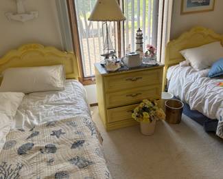 4 Piece MCM BEDROOM Set