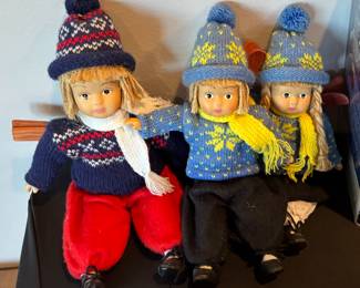 Made in Sweden Skiing Girls