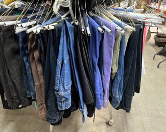 Women's pants sizes 0,2,4,6 & 8 and Small & Medium