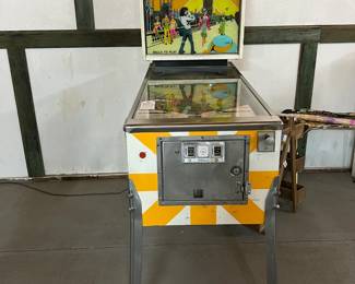 Big Ben Pinball Machine