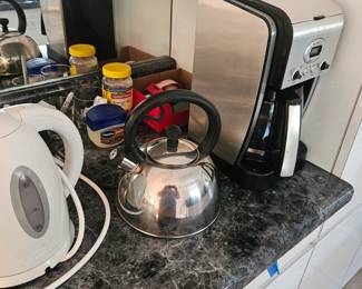 Coffee & Tea