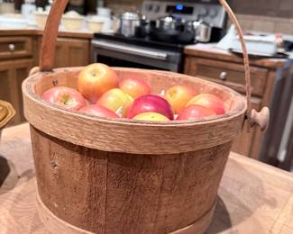 The perfect Vintage wood, apple picking bucket