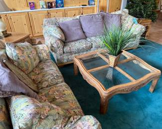 FREE COUCH AND LOVE SEAT