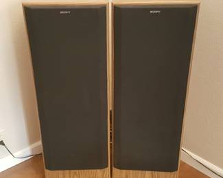 Vintage Sony SS-U501 Floorstanding Speakers – Oak Finish – 270W 8Ω (USA Made)