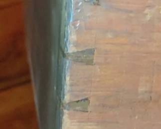 Wonderful craftsmanship dovetail drawers