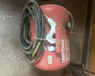 Air compressor